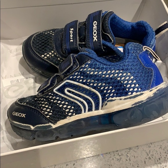 Geox boys sneakers - great used condition - Picture 3 of 4